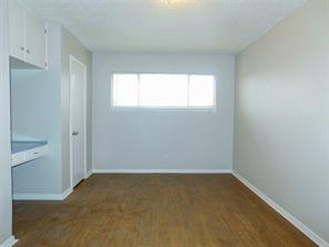 401 Betchan Street - Photo 11