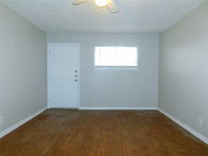 401 Betchan Street - Photo 3