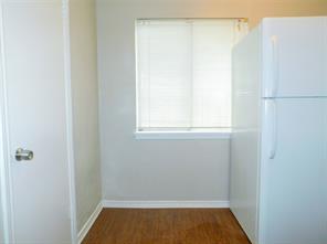 401 Betchan Street - Photo 5