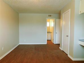 401 Betchan Street - Photo 8