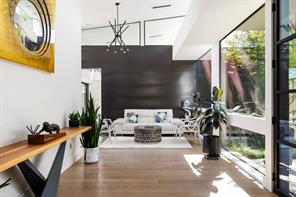 11712 Jamestown Road - Photo 9