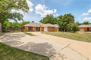 1004 Oak Grove Lane - Photo 1