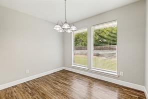 1004 Oak Grove Lane - Photo 8