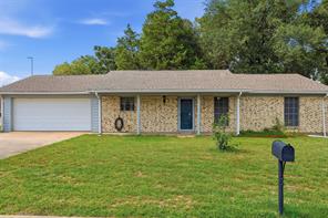108 Brenda Dr. - Photo 1