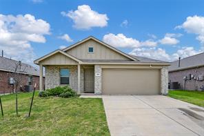 1104 Crestview Drive - Photo 1