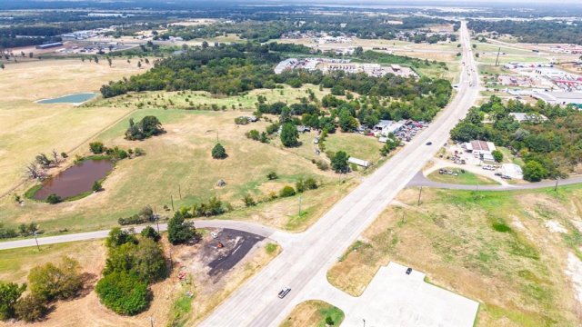 1351 S State Highway 19