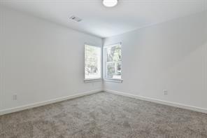103 E Bond Street - Photo 18