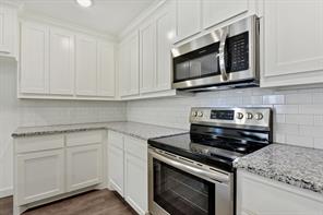 103 E Bond Street - Photo 9