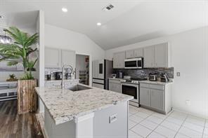 9469 Fox Hill Drive - Photo 17