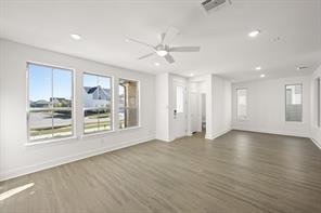 1421 Laurel Lane - Photo 4