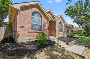 2033 Piedmont Drive - Photo 3