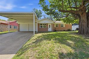840 Crosby Avenue - Photo 1