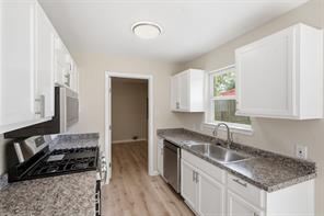 840 Crosby Avenue - Photo 12