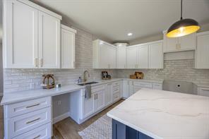 1321 E Magnolia Avenue - Photo 14