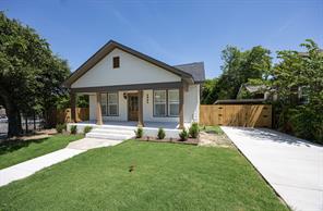 1321 E Magnolia Avenue - Photo 2