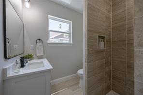 1321 E Magnolia Avenue - Photo 23