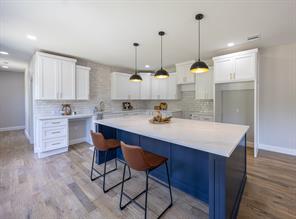 1321 E Magnolia Avenue - Photo 9