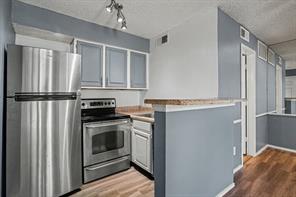2311 Balsam Drive - Photo 3