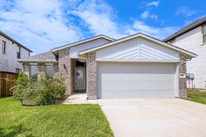 114 Mandarin Street - Photo 1