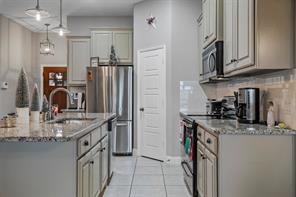 4006 Kensington Drive - Photo 14