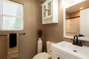6120 Payne Road - Photo 13