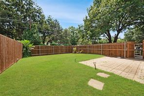 222 Gwendola Drive - Photo 13