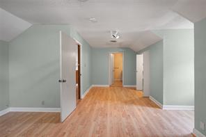 222 Gwendola Drive - Photo 19