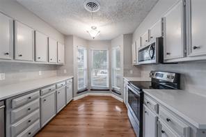 222 Gwendola Drive - Photo 6