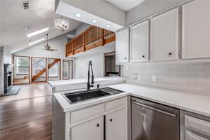 222 Gwendola Drive - Photo 9