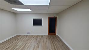 118 E Main Street - Photo 8