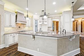 5605 Reatta Place - Photo 11