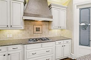 5605 Reatta Place - Photo 13