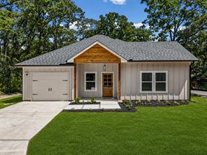 113 Nina Street - Photo 1