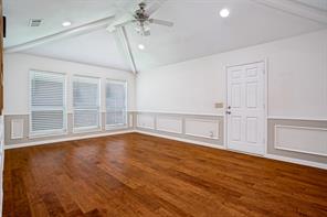 1548 Bamburgh Drive - Photo 10