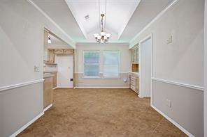 1548 Bamburgh Drive - Photo 17