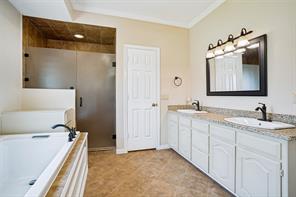 1548 Bamburgh Drive - Photo 24