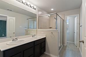 2833 Bellflower Drive - Photo 3