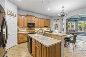 10198 Wheat Ridge Drive - Photo 12
