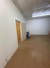 919 Halsell - Photo 8