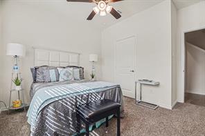 1613 Grand Villa Street - Photo 17