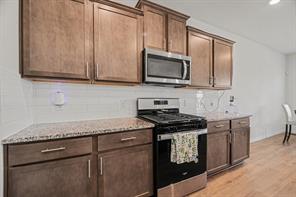1613 Grand Villa Street - Photo 5