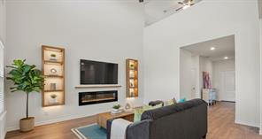 1613 Grand Villa Street - Photo 9