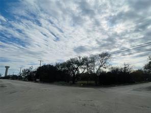 tbd Elm Street - Photo 3