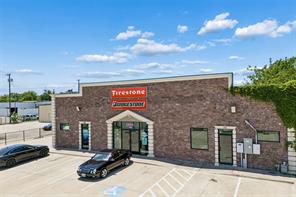 4001 S Buckner Boulevard - Photo 2