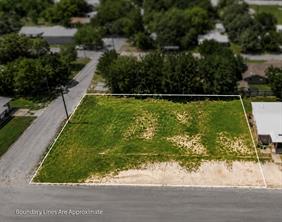 811 W Oak - Photo 2