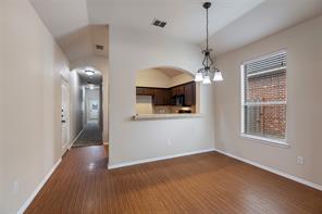 355 Armstrong Lane - Photo 4
