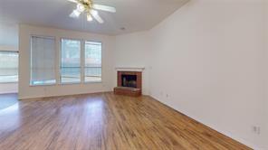 2504 Highridge Drive - Photo 2