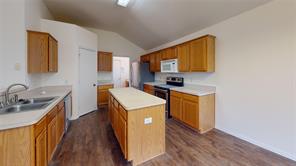 2504 Highridge Drive - Photo 6