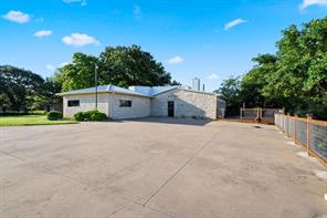 1012 Lawman Court - Photo 8