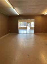 919 Halsell - Photo 10